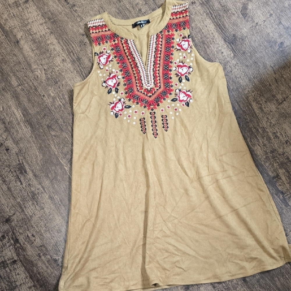 ANDREE BY UNIT Women's‎ S Embroidered Tan Sleeveless Dress